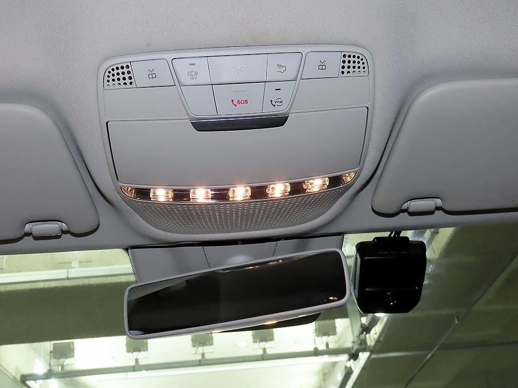 Mercedes Benz C Class 2019 Negro - Importación desde Corea - HF Imports Iquique - Foto 17