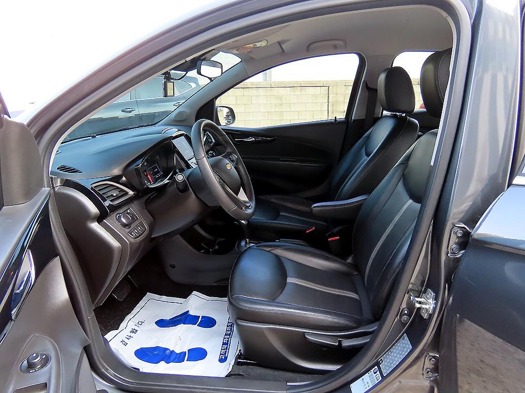 Chevrolet Spark - Vista 5