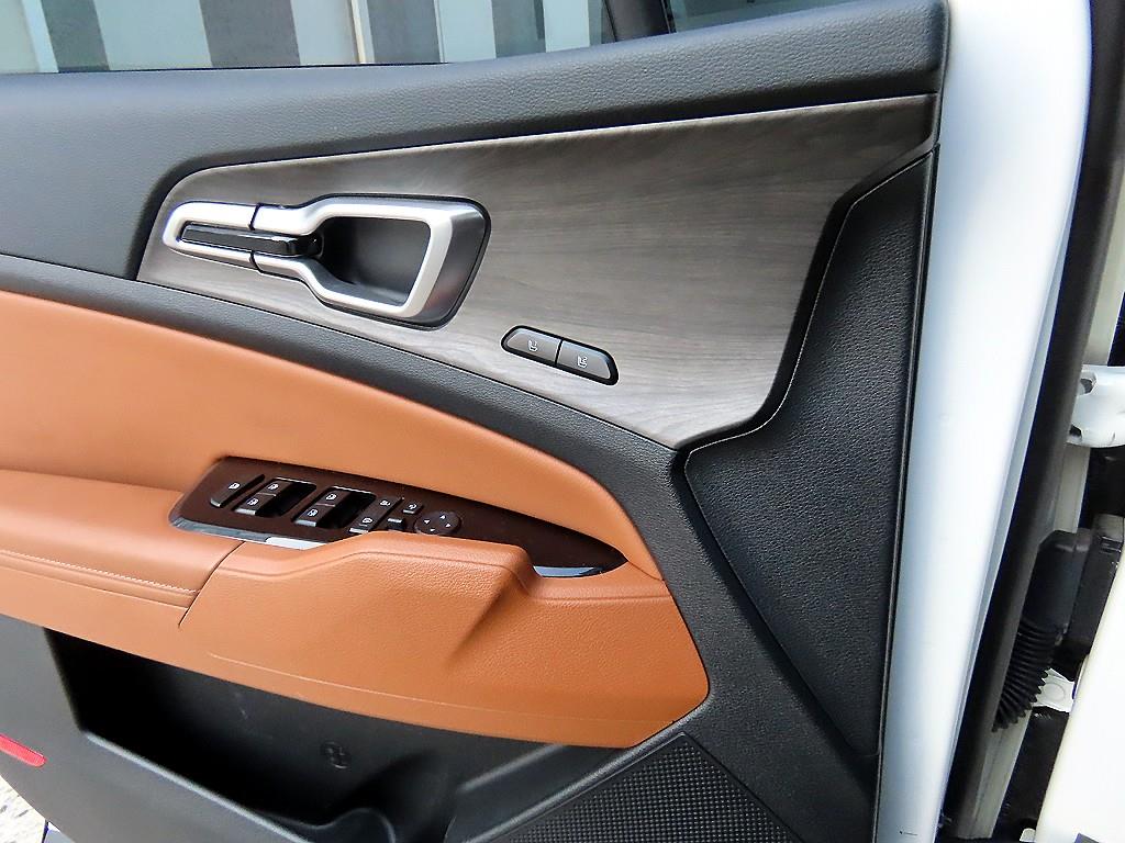 KIA Sportage - Vista 11