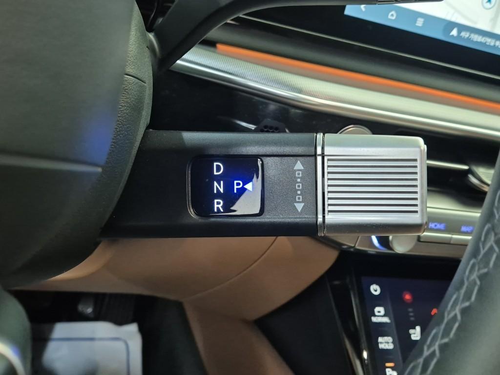 HYUNDAI Grandeur - Vista 7