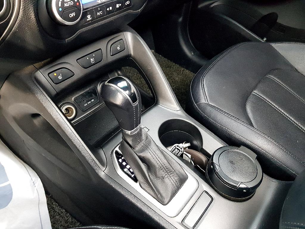 HYUNDAI Tucson 2014 Blanco - Importación desde Corea - HF Imports Iquique - Foto 13