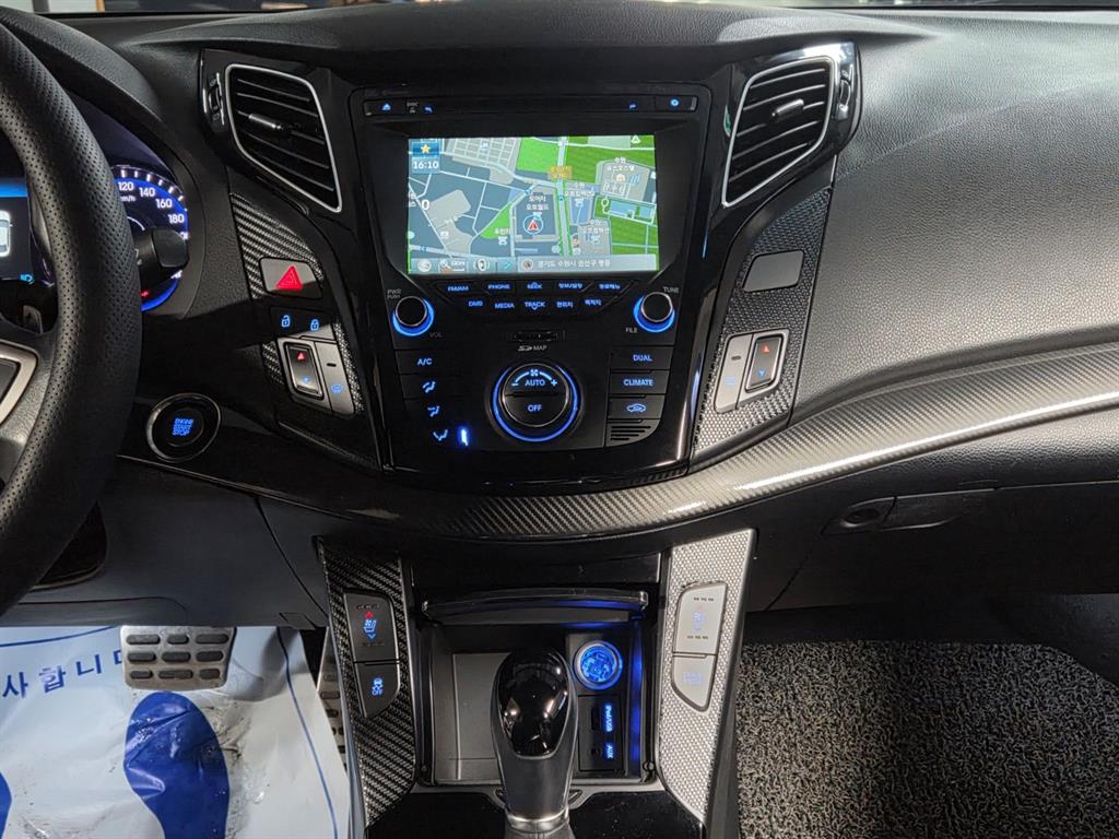 HYUNDAI i40 2014 Blanco - Importación desde Corea - HF Imports Iquique - Foto 15