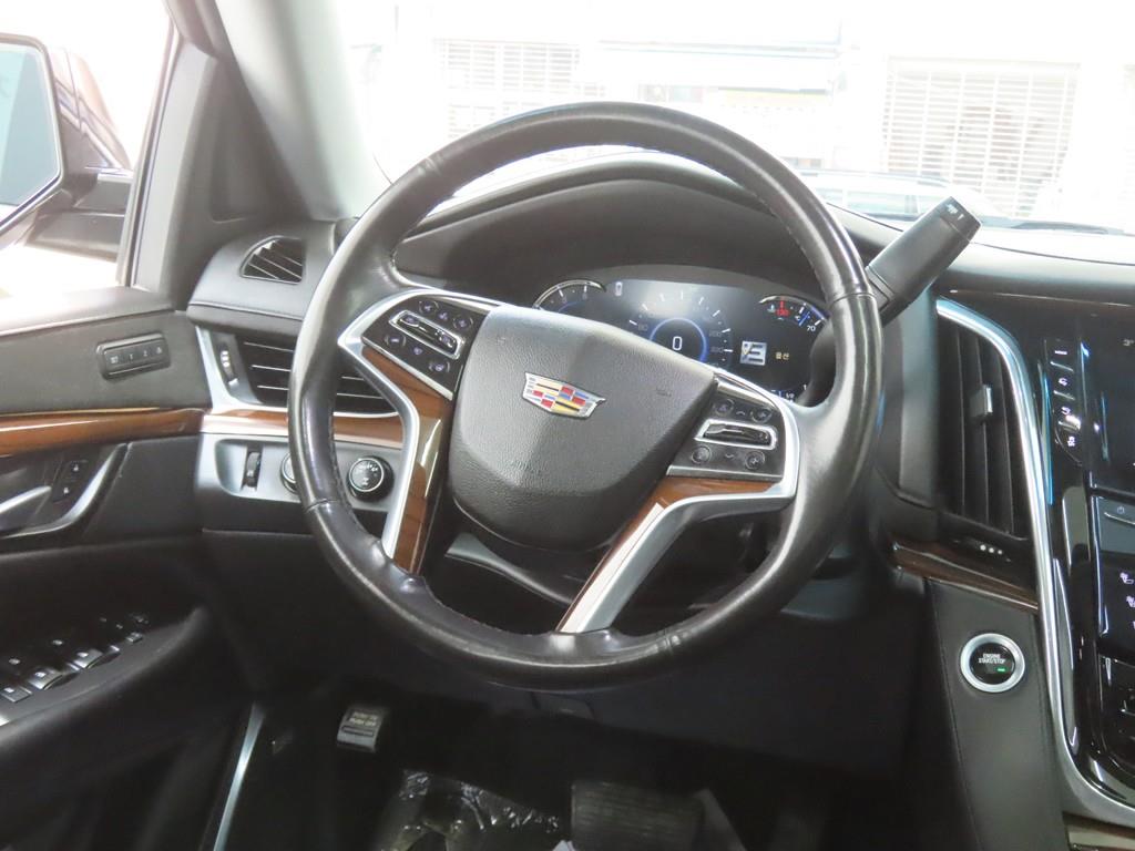 Cadillac Escalade 2018 - Importación desde Corea - HF Imports Iquique - Foto 16