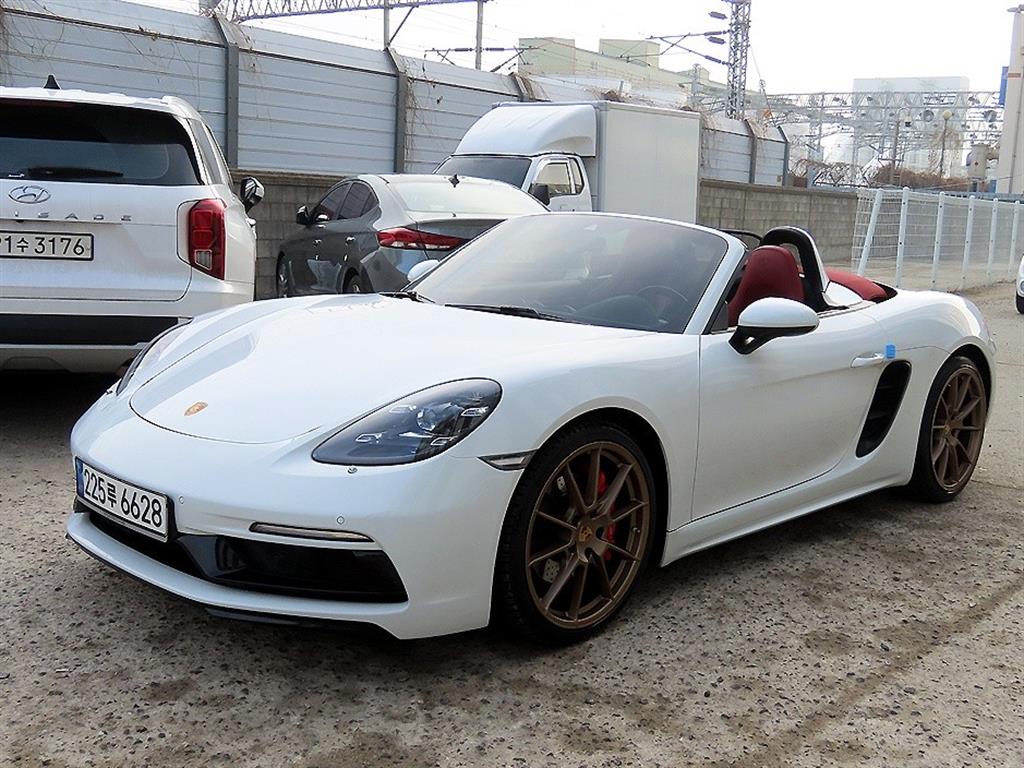 Porsche 718 - Vista 6