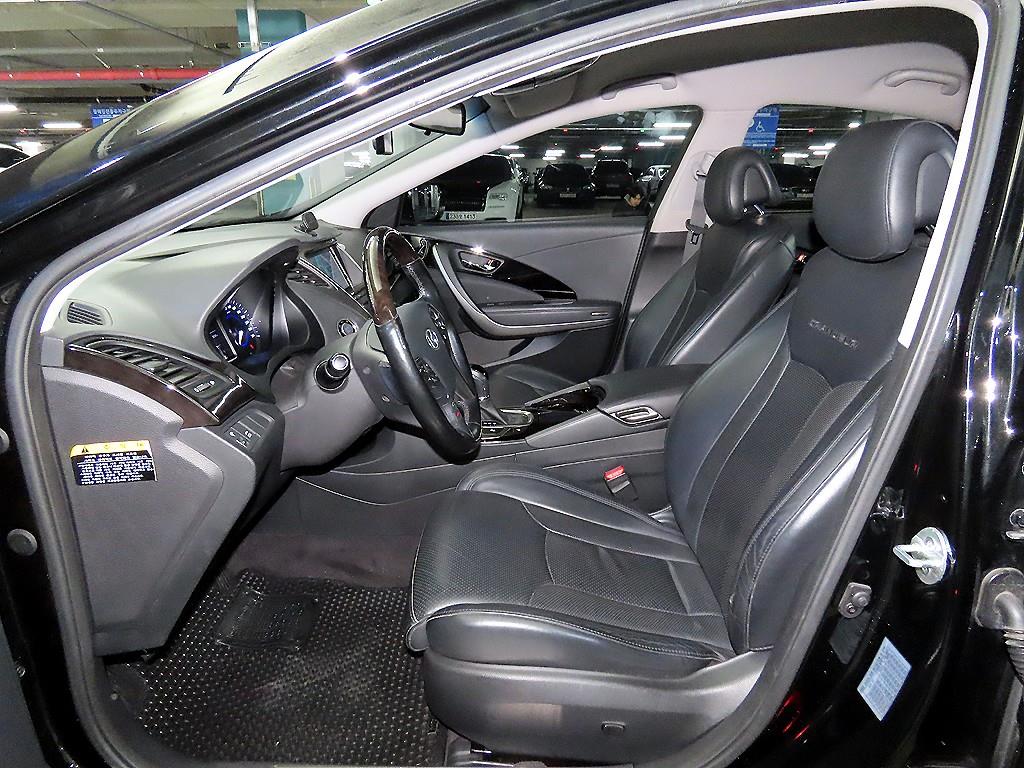 HYUNDAI Grandeur - Vista 6