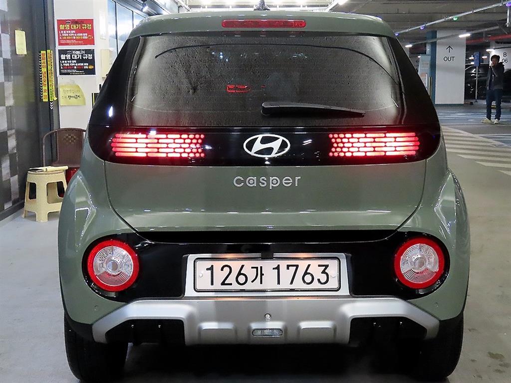 HYUNDAI Casper - Vista 5