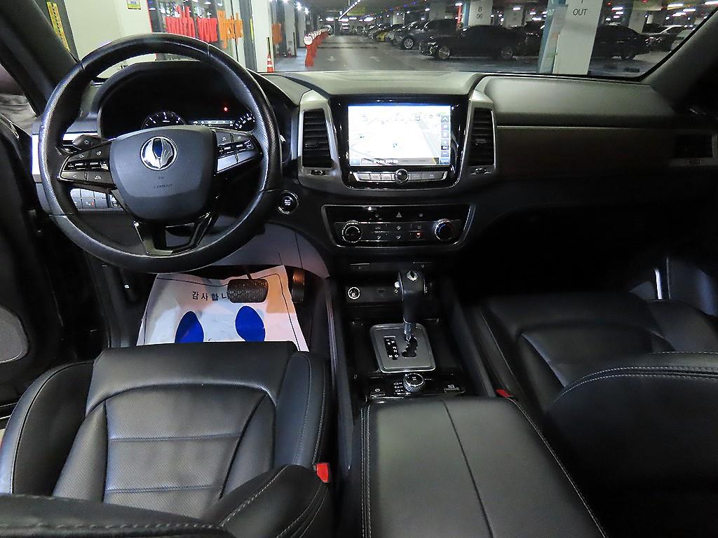 Ssangyong Rexton - Vista 10