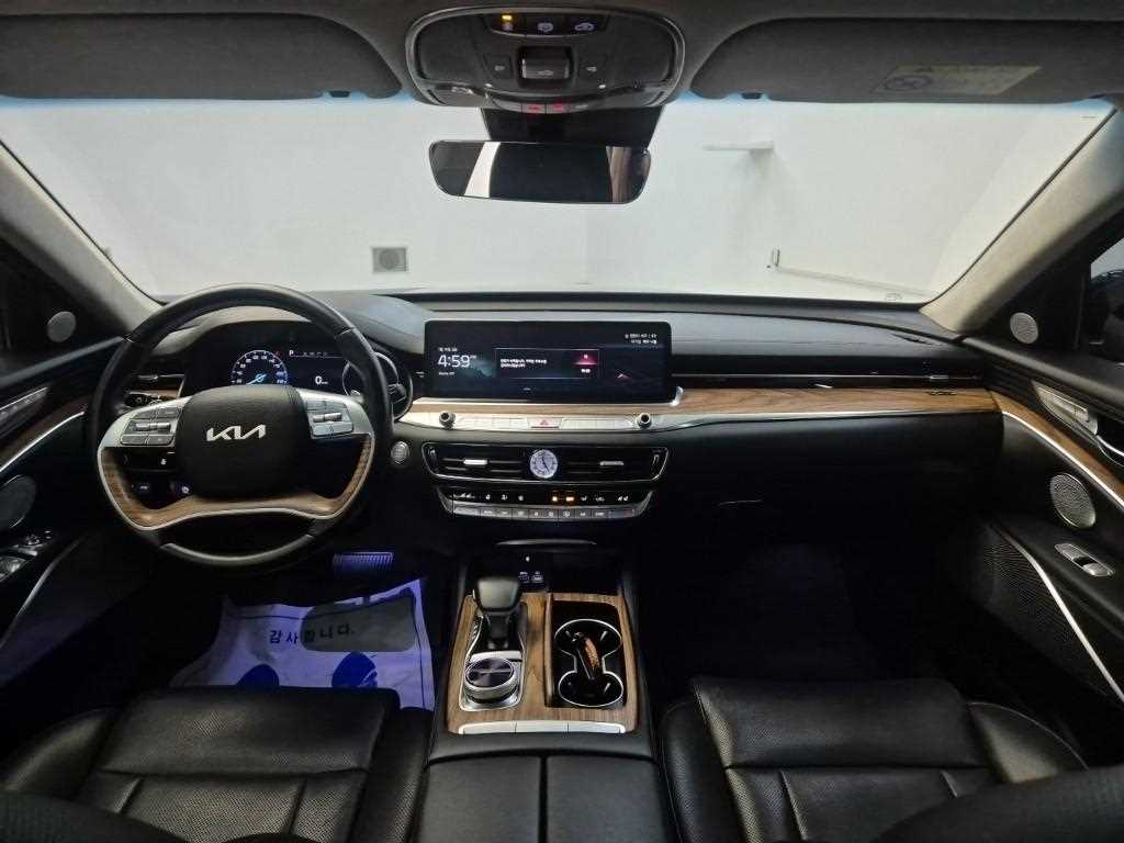 KIA K9 - Vista 7