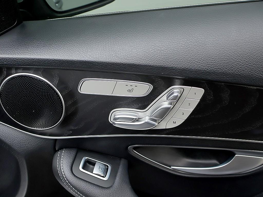 Mercedes Benz C Class 2017 Gris - Importación desde Corea - HF Imports Iquique - Foto 13