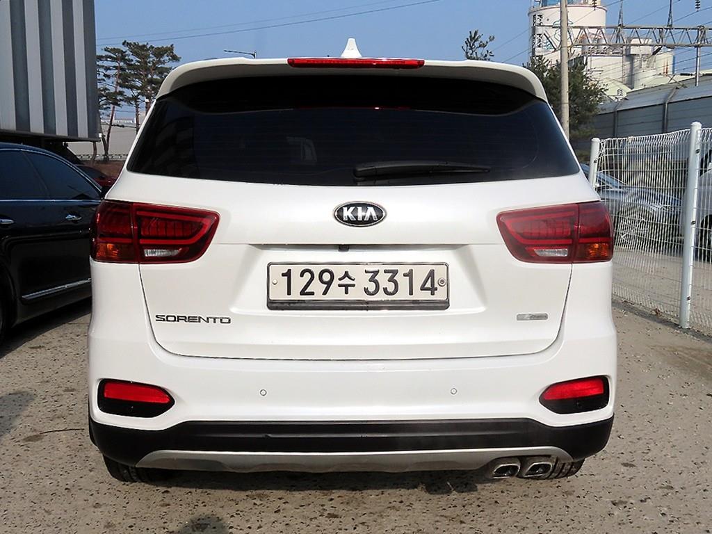 KIA Sorento - Vista 4