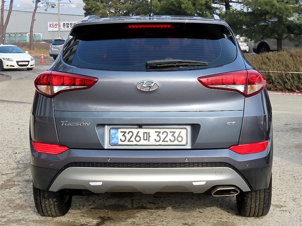 HYUNDAI Tucson - Vista 4