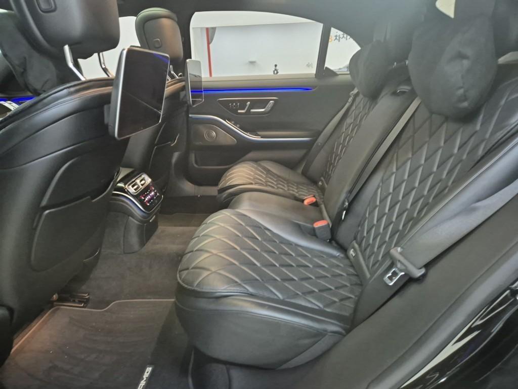 Mercedes Benz S Class - Vista 12