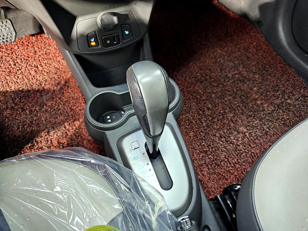 Chevrolet Spark 2014 Negro - Importación desde Corea - HF Imports Iquique - Foto 15