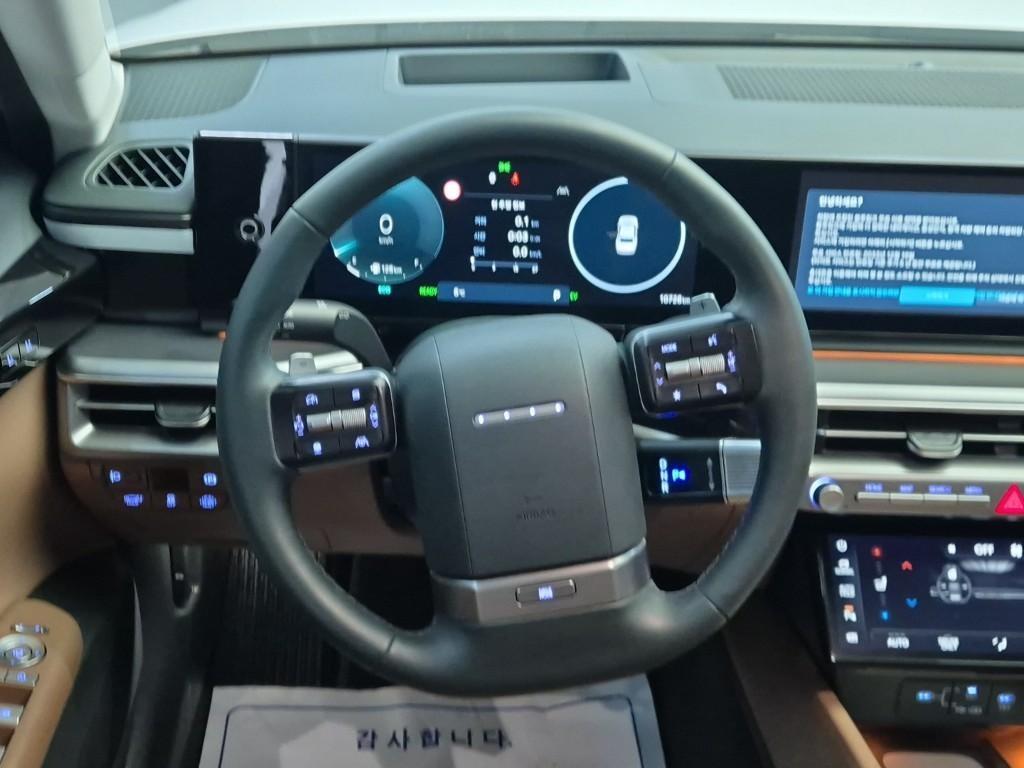 HYUNDAI Grandeur - Vista 6