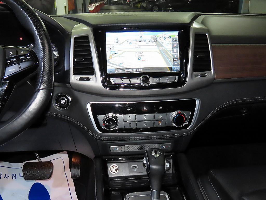 Ssangyong Rexton - Vista 11