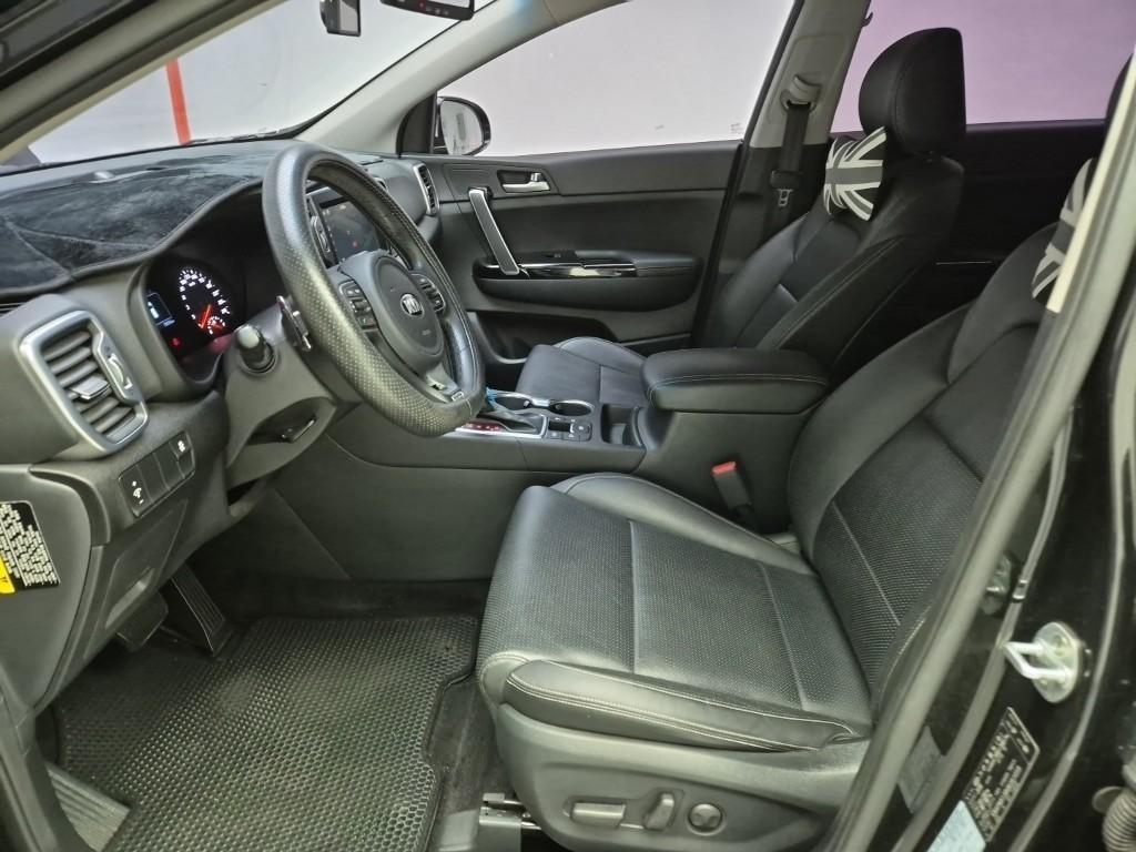 KIA Sportage - Vista 11