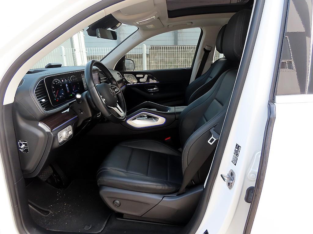 Mercedes Benz GLE Class - Vista 5