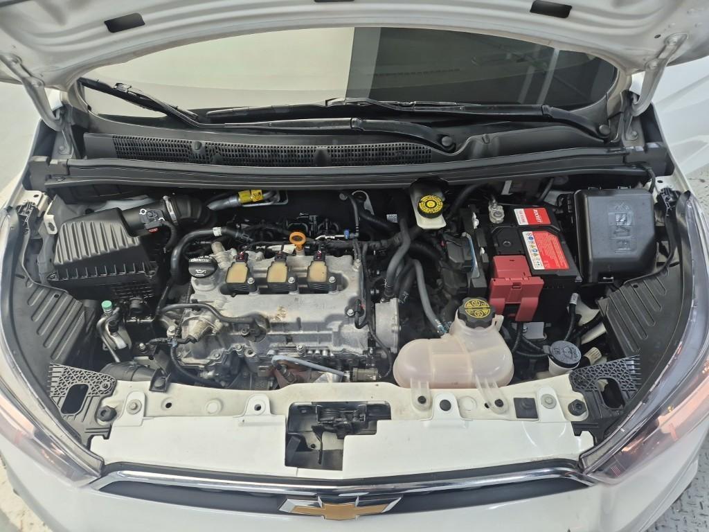 Chevrolet Spark - Vista 5