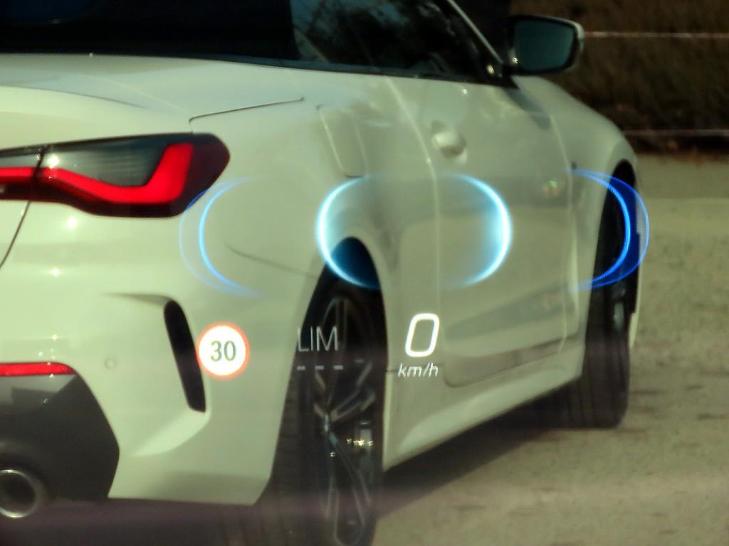 Mercedes Benz EQS - Vista 10