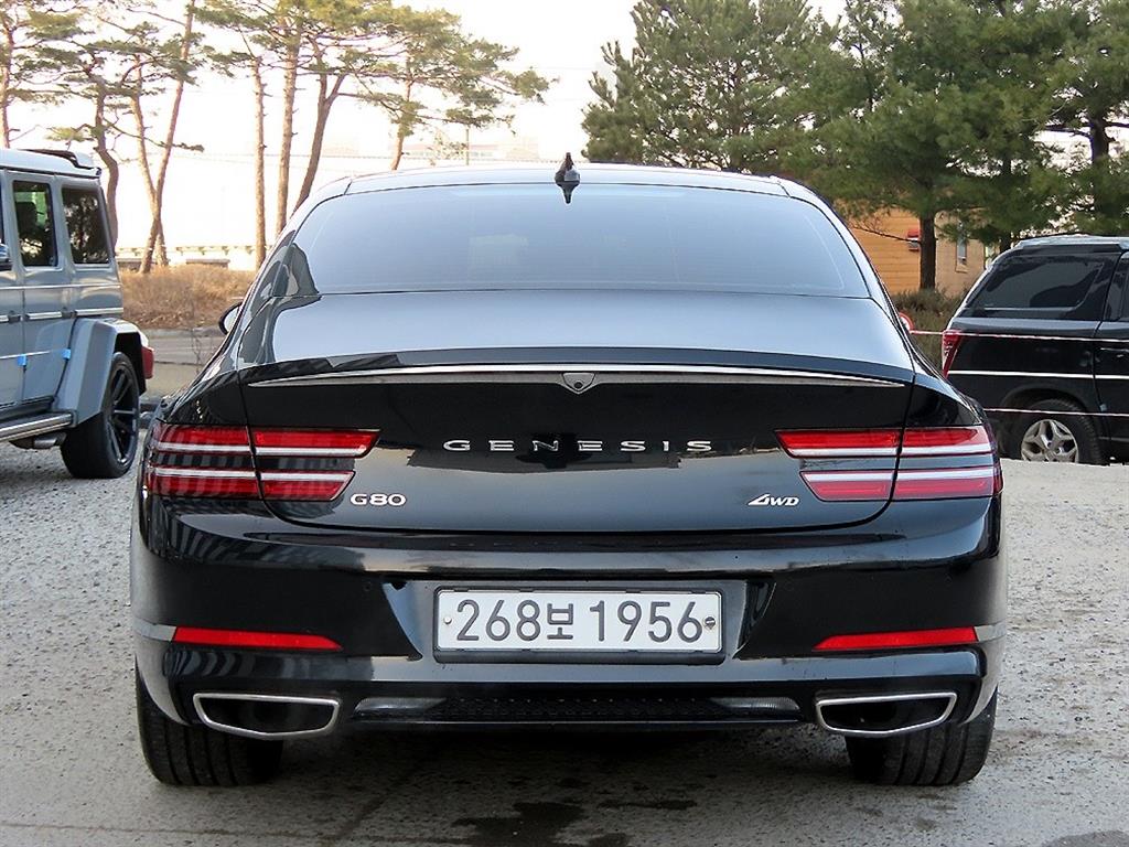 Genesis G80 - Vista 4