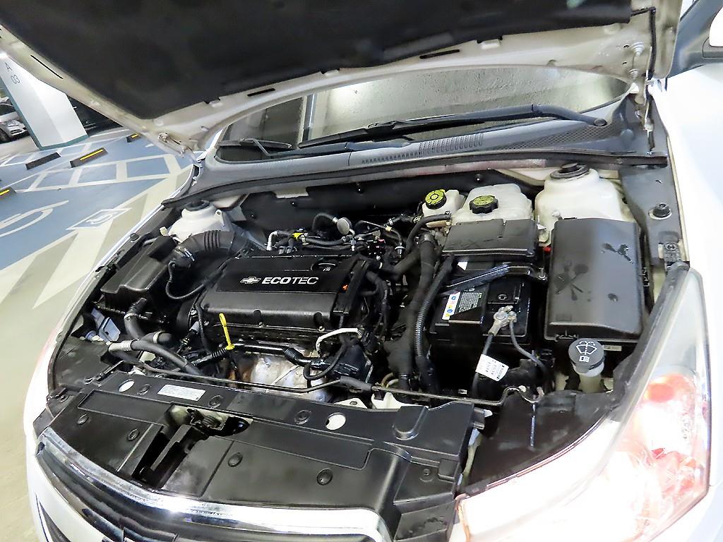 Chevrolet Cruise 2014 Blanco - Importación desde Corea - HF Imports Iquique - Foto 16