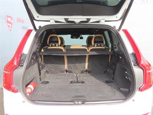 Volvo XC90 - Vista 10