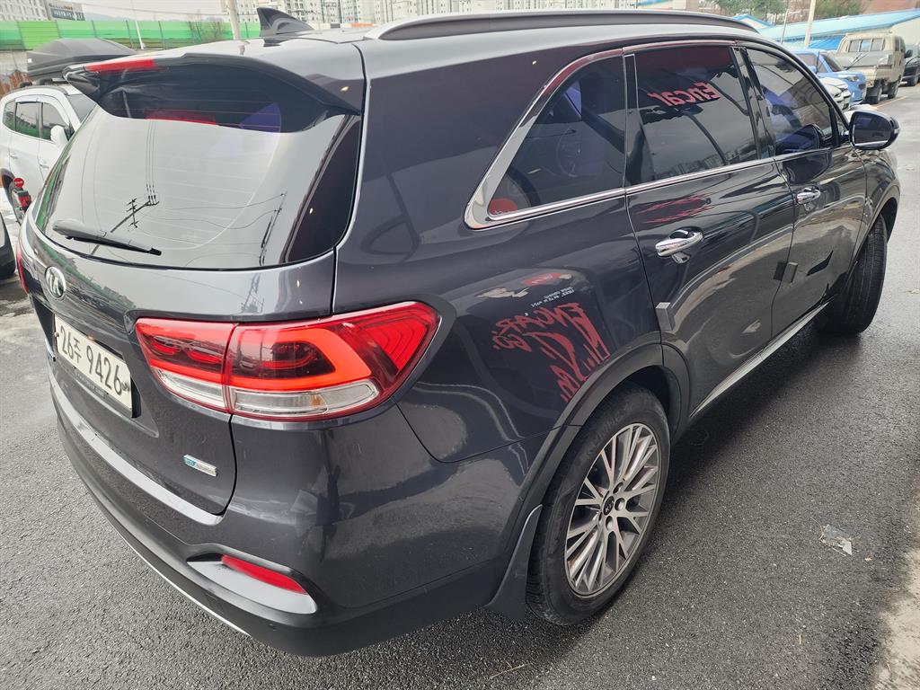 KIA Sorento - Vista 6