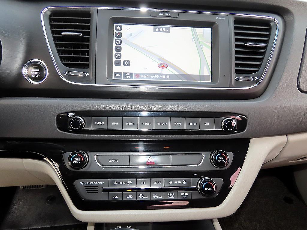 KIA Carnival 2017 - Importación desde Corea - HF Imports Iquique - Foto 14