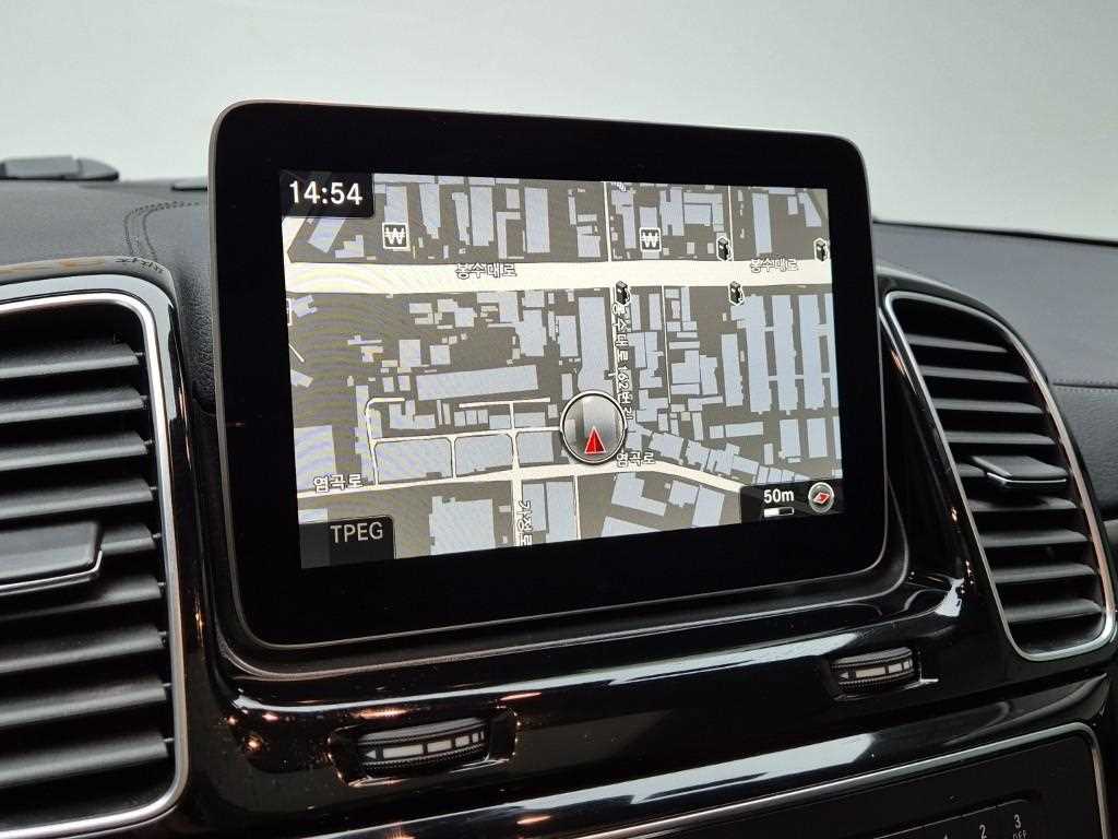 Mercedes Benz GLS Class 2017 Plateado - Importación desde Corea - HF Imports Iquique - Foto 14