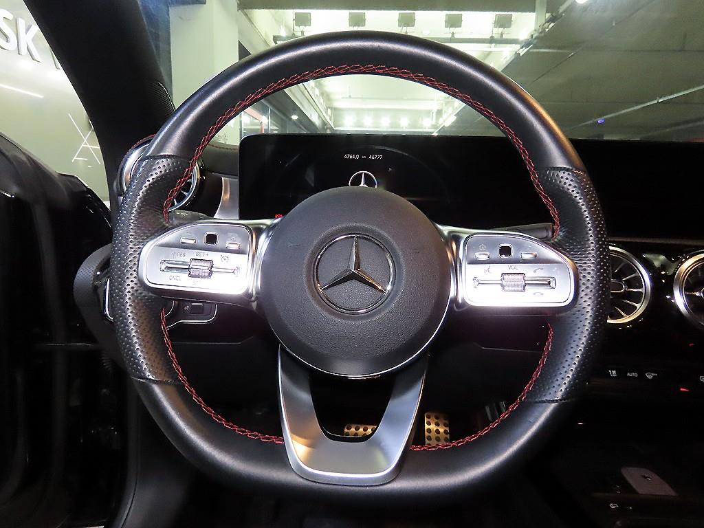 Mercedes Benz CLA Class - Vista 8