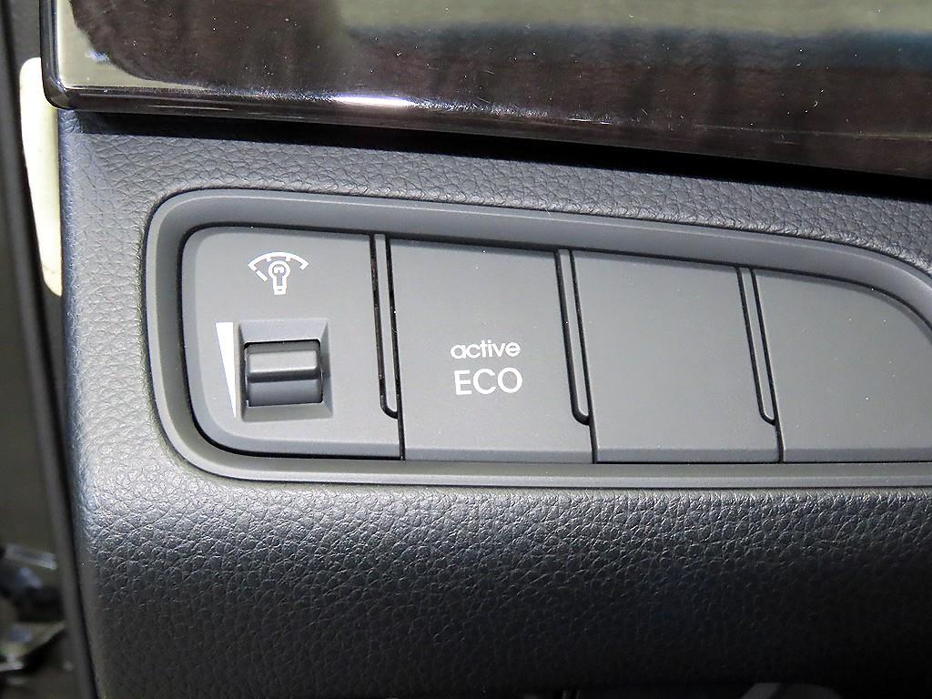 HYUNDAI Grandeur 2012 Blanco - Importación desde Corea - HF Imports Iquique - Foto 14