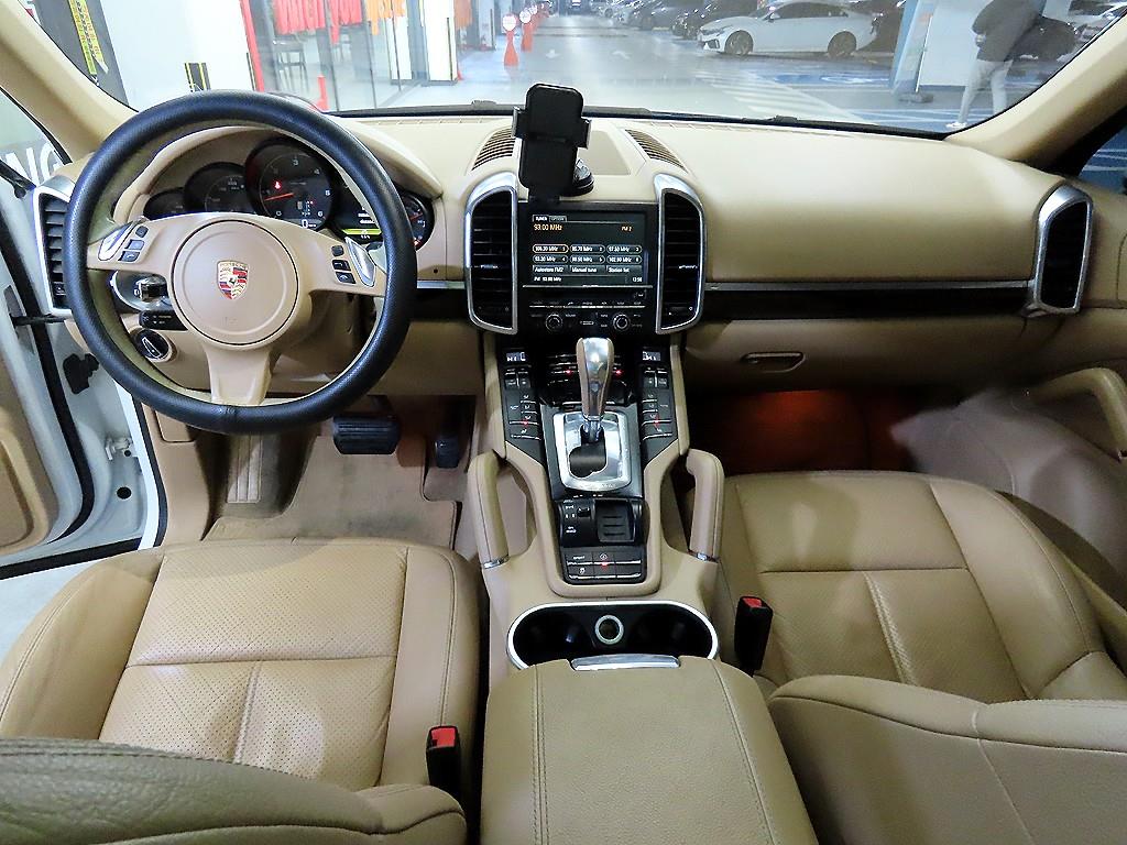 Porsche Cayenne - Vista 10