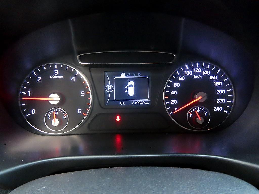 KIA Sorento - Vista 9