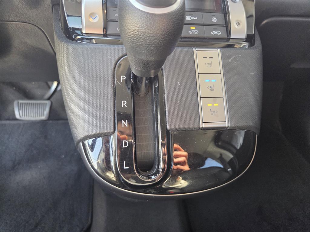 HYUNDAI Casper - Vista 12