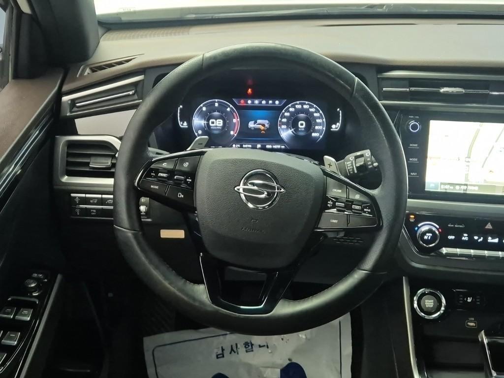 Ssangyong Korando - Vista 9