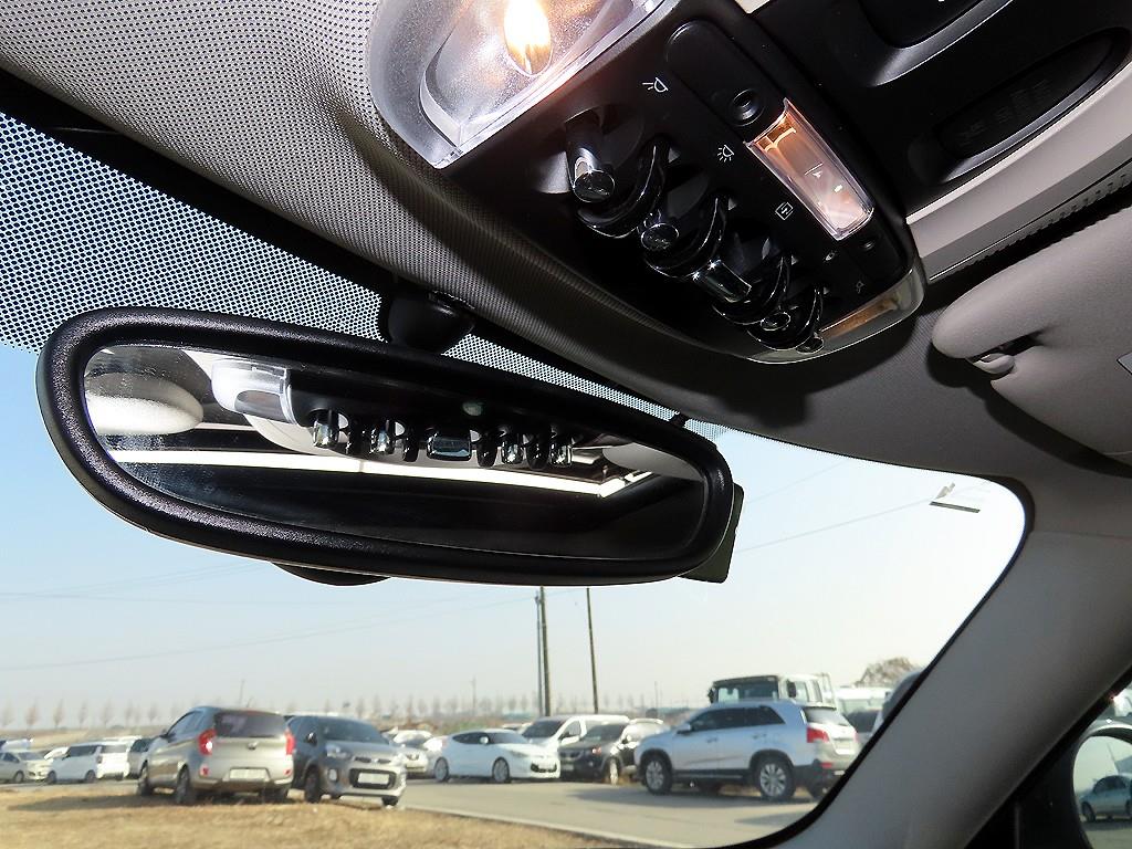 Mini Clubman 2023 Negro - Importación desde Corea - HF Imports Iquique - Foto 13