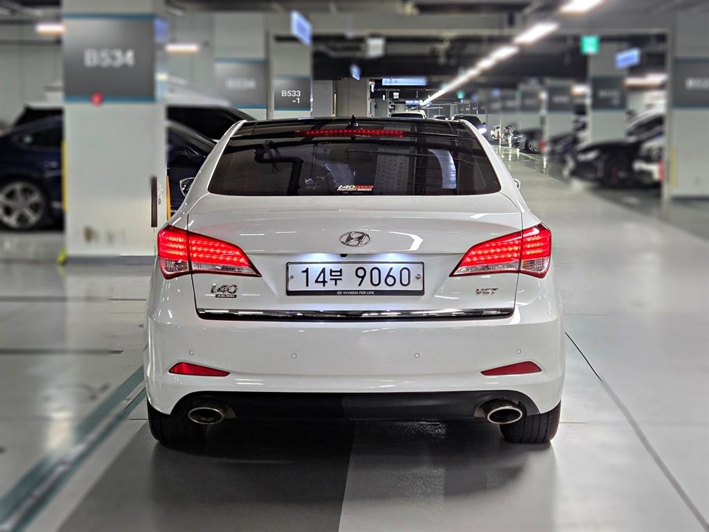 HYUNDAI i40 - Vista 4