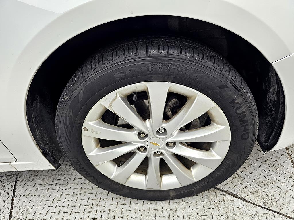 Chevrolet Cruise 2016 Blanco - Importación desde Corea - HF Imports Iquique - Foto 20