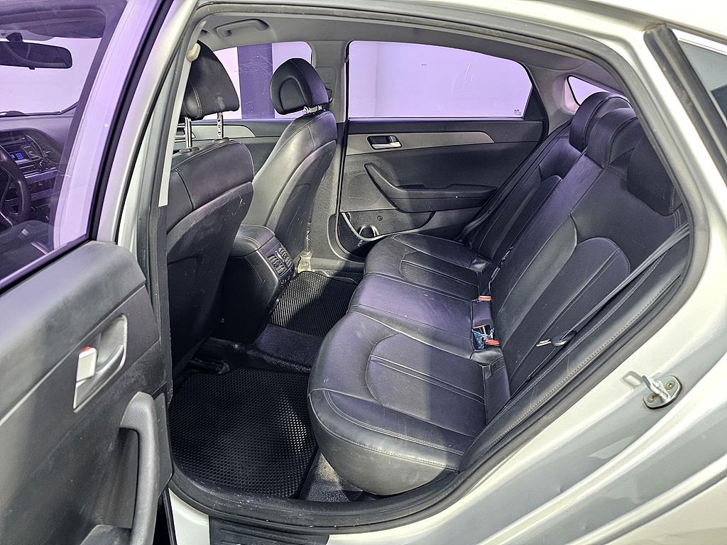 HYUNDAI Sonata - Vista 9