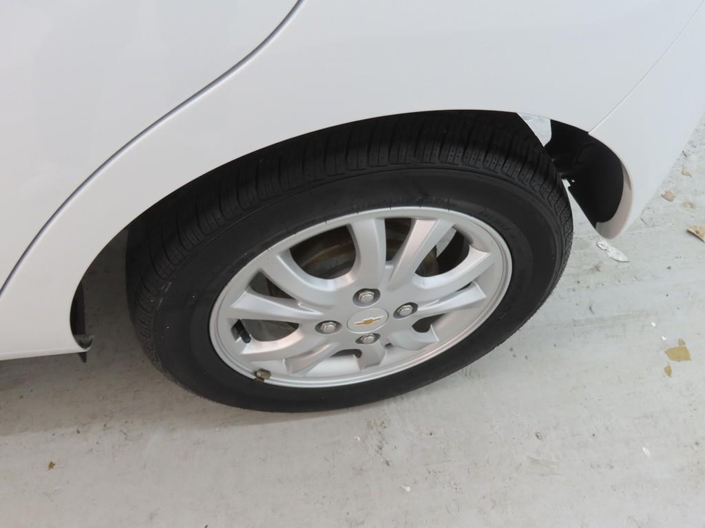 Chevrolet Spark 2014 Blanco - Importación desde Corea - HF Imports Iquique - Foto 16