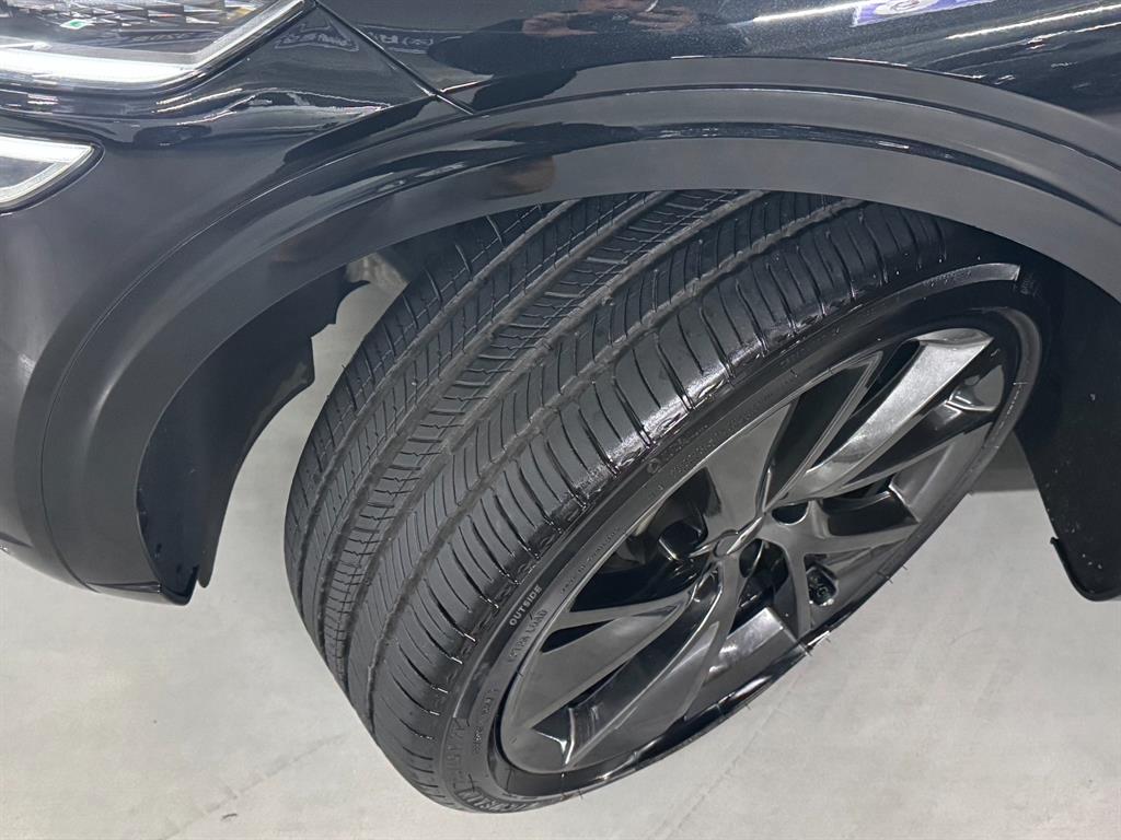 Genesis GV70 - Vista 9