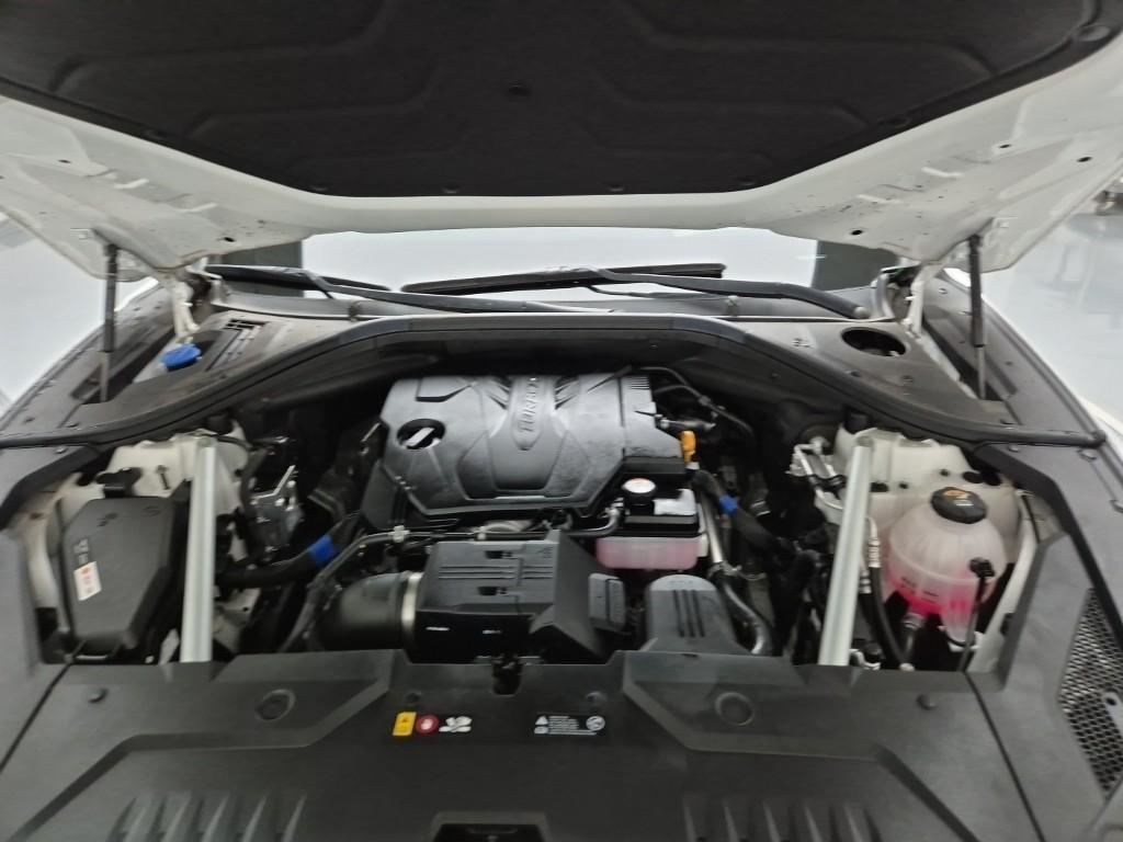 Genesis GV70 - Vista 5