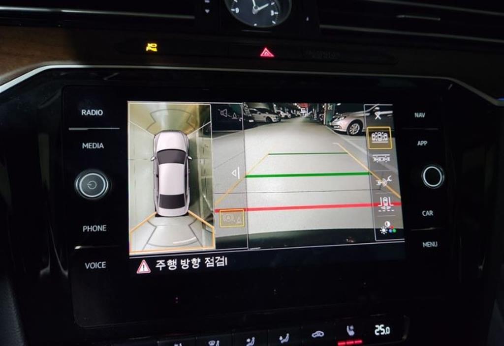 Volkswagen Passat 2018 Negro - Importación desde Corea - HF Imports Iquique - Foto 8