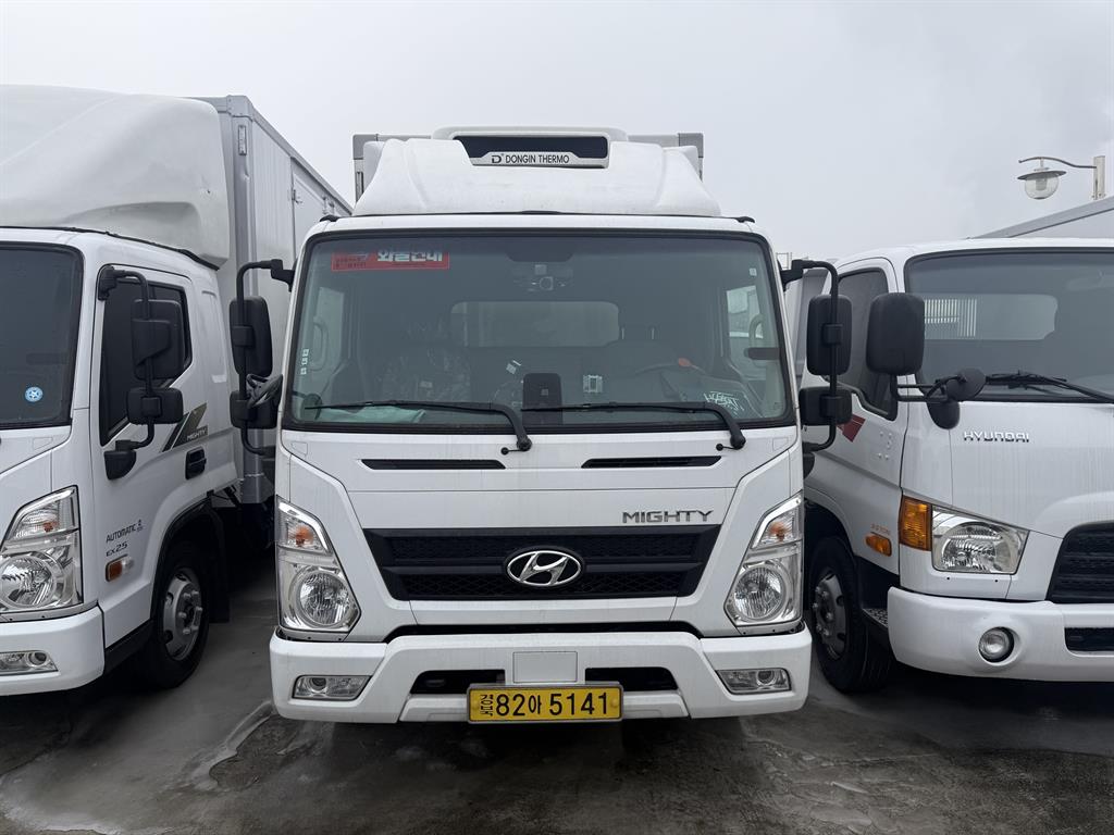 medium and large cargo truck 2024 Blanco - Importación desde Corea - HF Imports Iquique - Foto 1