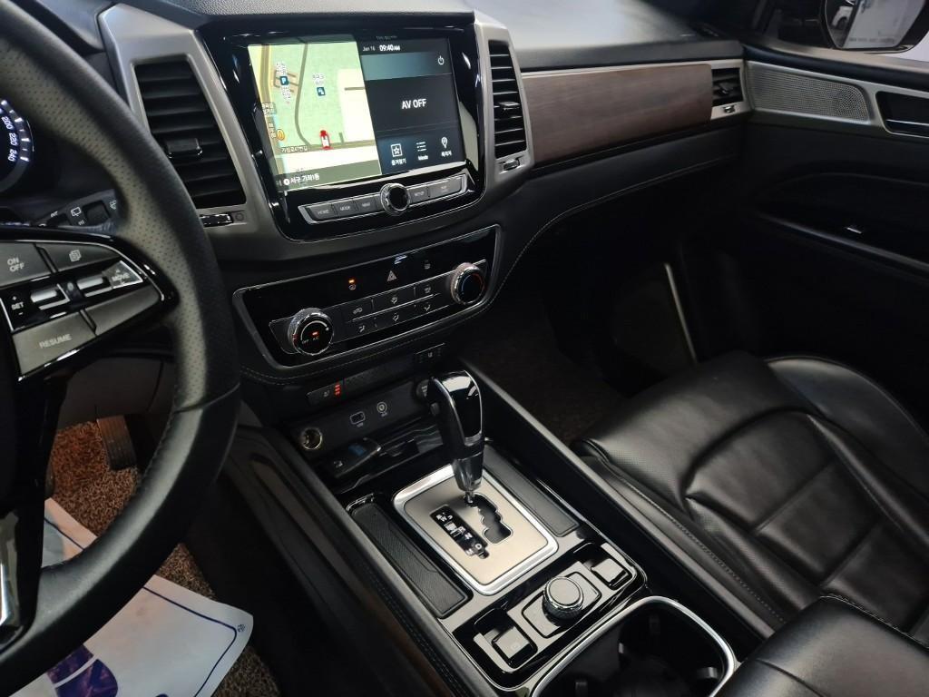 Ssangyong Rexton - Vista 10