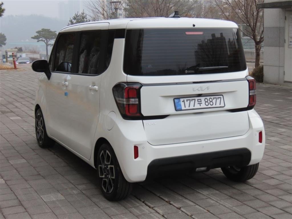 KIA Ray - Vista 7