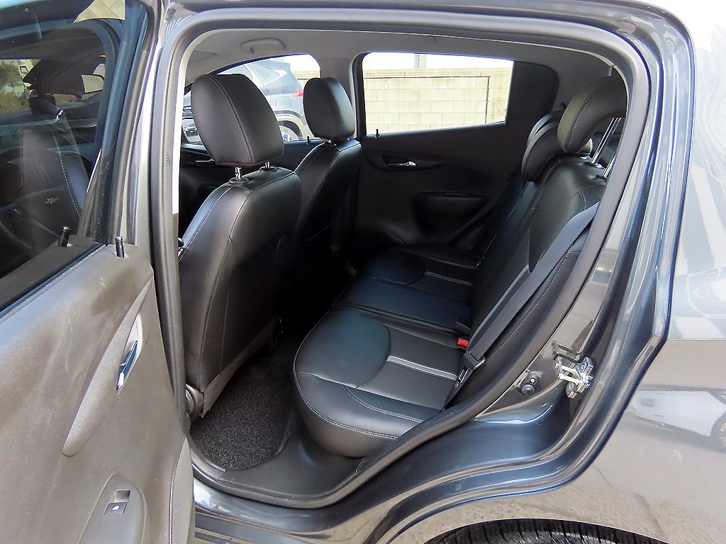 Chevrolet Spark - Vista 6