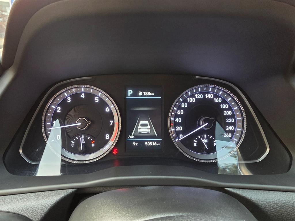 HYUNDAI Sonata - Vista 8