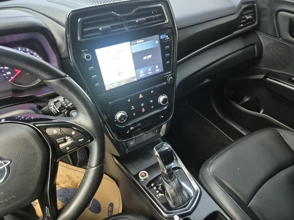 Ssangyong Tivoli - Vista 10