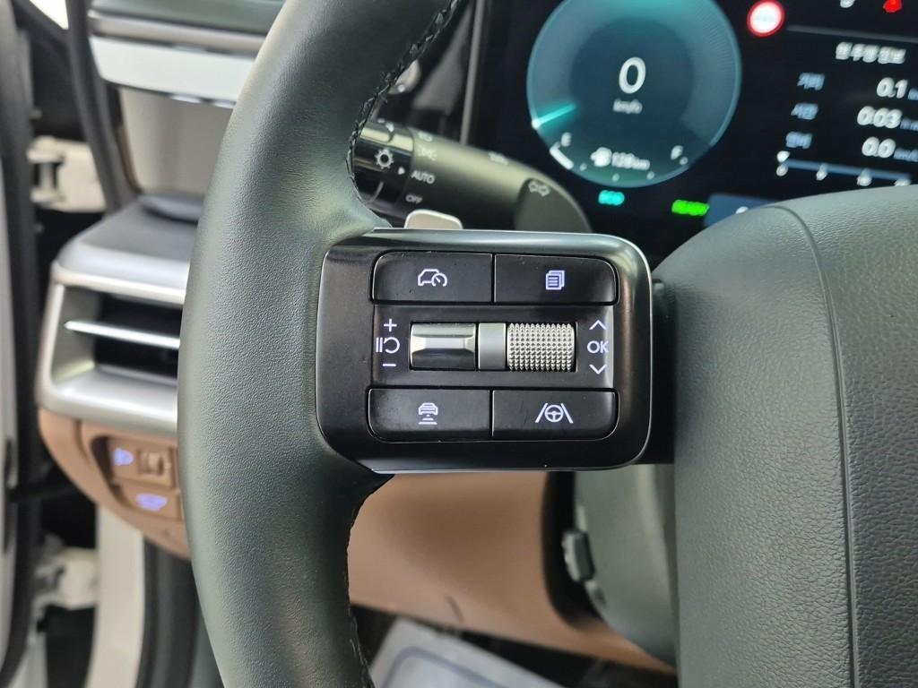 HYUNDAI Grandeur - Vista 12